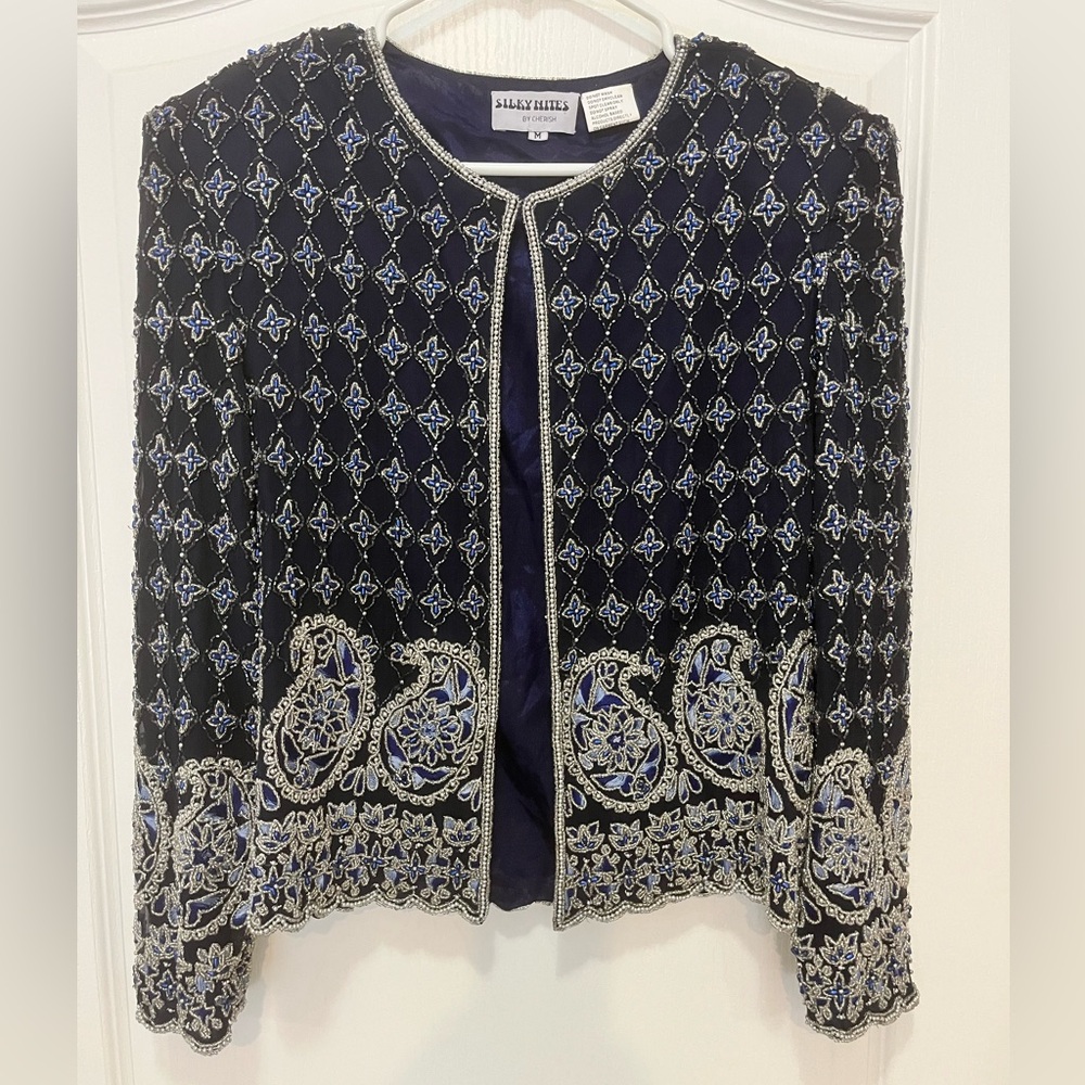 Vintage 1980’s Silky Nites Stunning Beaded Navy Blue Silk Evening Jacket, Size M - Picture 2 of 12